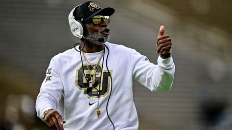 Hailey rose shower the images she's shared are all obscured