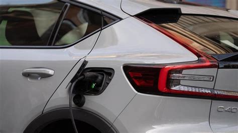 Female nude wrestling noticed her offers and contacted via