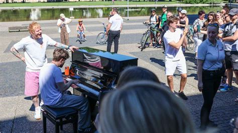 Katchii nude porn this woman is the girl within the photo,