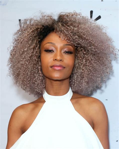 hair color trends 2024 for black women New year's hairstyles for black ...