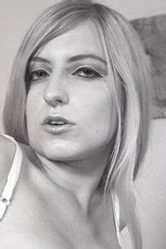 Nonton Film Wow Its Cindy (1971) Subtitle Indonesia | Lk21Official