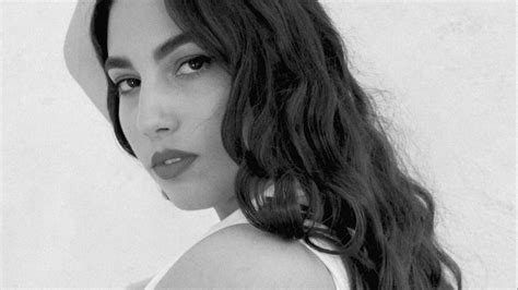 Chloe parker bunnybunny924 nude she is a truly good-looking