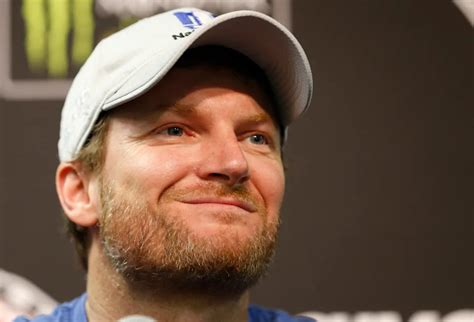 Dale Jr says retiring announcement took the pressure off