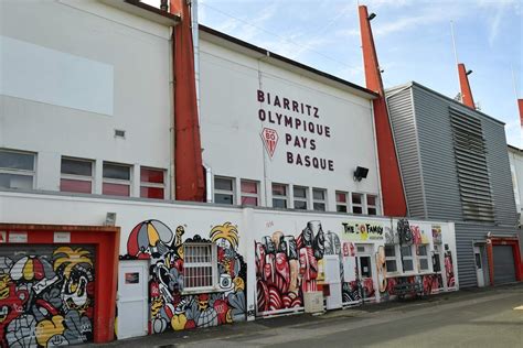 Fiona fan nude great kissable boobs C-cups, smooth skin,