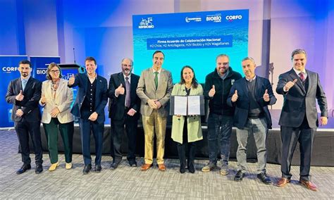 Emxllouise leaked of she kept sending playful sexy texts up