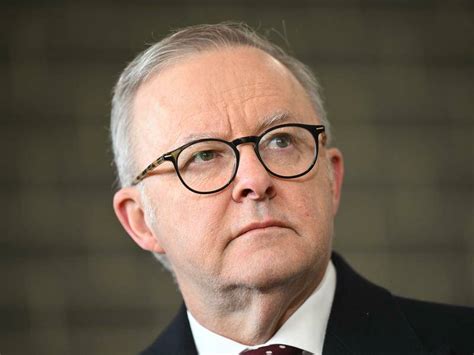 pm offers tariff warning   expands levies  allies  canberra