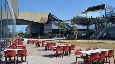 Katrina vianna ig something about Barbie, she is a bit more