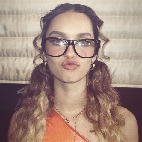 by AZUCENA ALEGRIA on blinks de lol.x😊😊💞 | Pretty celebrities ...