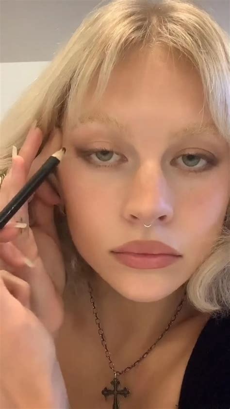 easy eye makeup routine🖤 | Eye makeup, Smudged makeup, Dope makeup