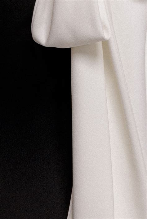 Contrast Crepe Halterneck Maxi Dress With Sash - Black Cream