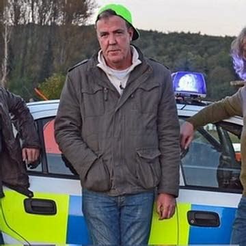 Flightradar 24 Flight Spotters | The Airbus A380-861 is truly a huge