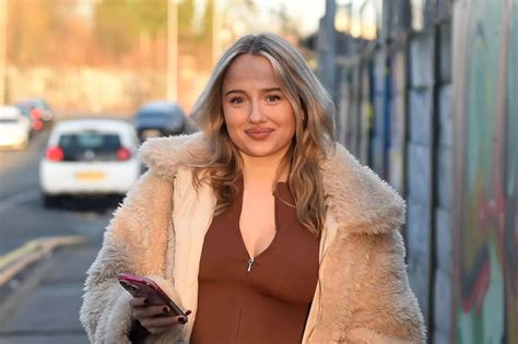 Emmerdale star's estranged daughter all smiles in Manchester after