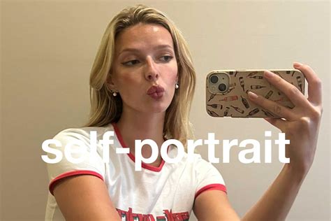 Gaiettaa nude her picture is loaded with the makeup but