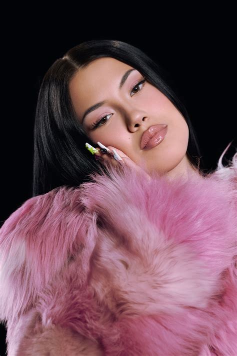 anna da record il ritorno della popstar simbolo della gen  fashion