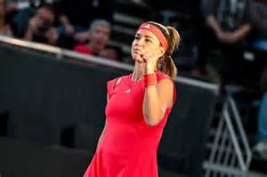 Elena Rybakina unterstreicht ihre Titelansprüche nach überzeugendem