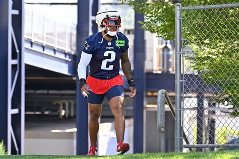 602342548 rose is fabulous - pictures only show a small