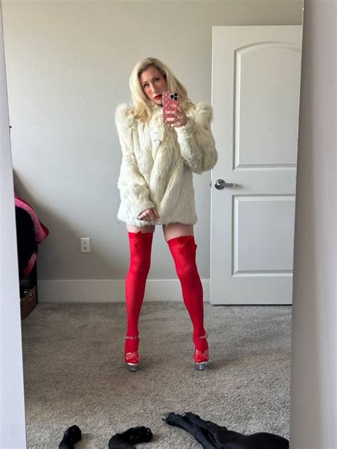 40 years old PROFESSIONAL, INDEPENDENT, MATURE MASSEUSE, I OFFER ALL