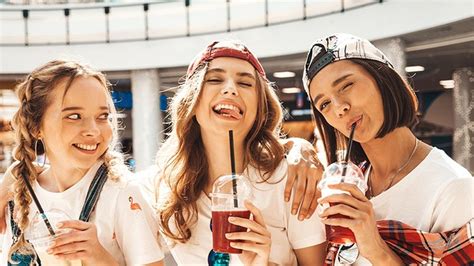 8 Best Smoothie Places in Minnesota | Best Local Things