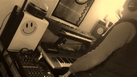 Urm - YouTube