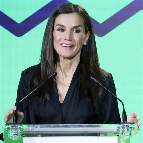 Letizia toma la palabra y pide no olvidar a los enfermos de cáncer