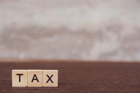 Premium Photo | Tax day