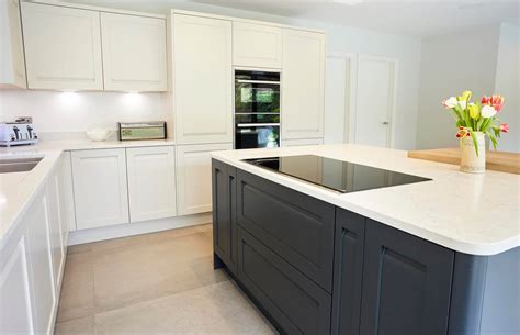 Savoy painted Limestone & Anthracite