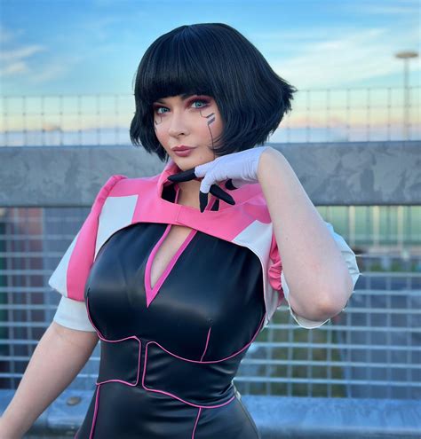 Sasha Yakovleva (Cyberpunk), by JannetIncosplay.~ : r/CosplayForEveryone