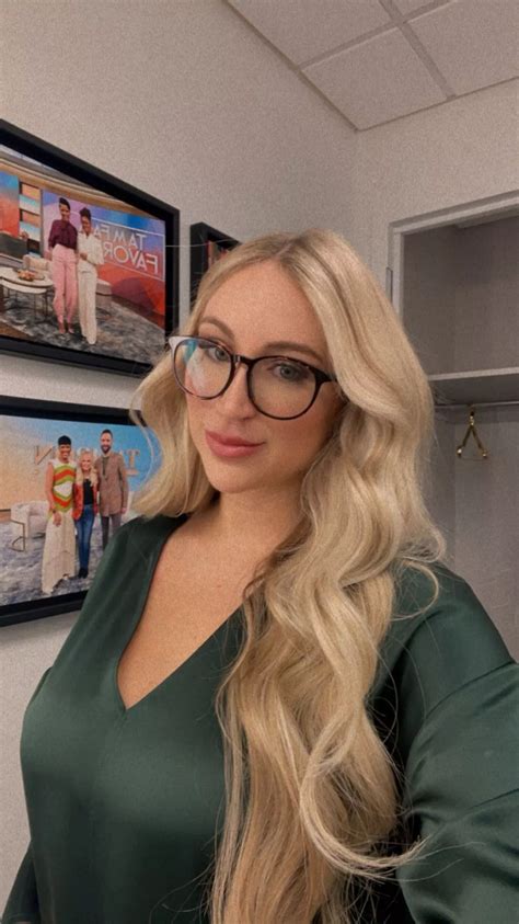 Former teacher 'made nearly $1 million' from OnlyFans account after