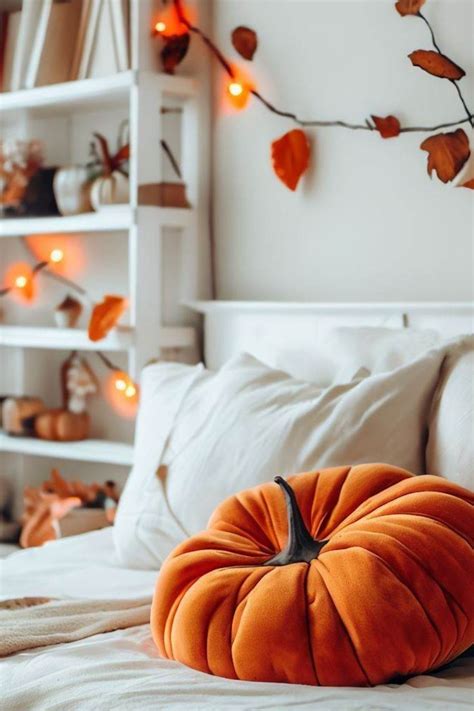 Autumn bedroom ideas cozy autumn aesthetic cozy fall aesthetic pumpkin ...