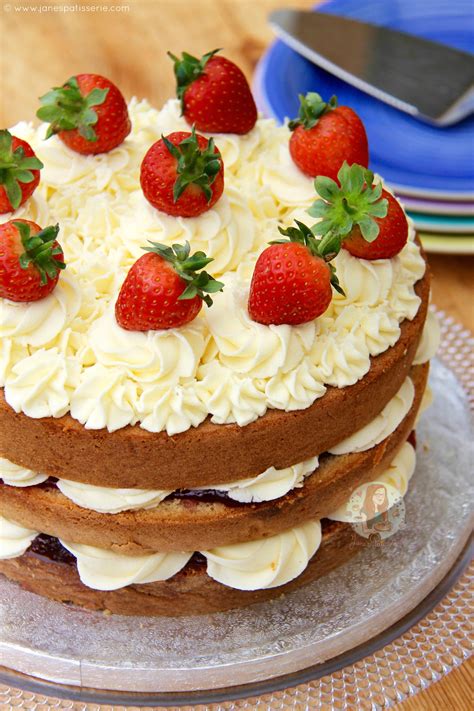 Victoria Sponge - Celebration Cake! - Jane's Patisserie