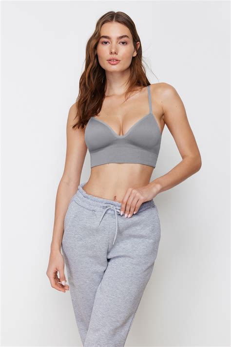 Trendyolmilla Gri Seamless/Dikişsiz İp Askılı Dolgusuz Balensiz Kaplı
