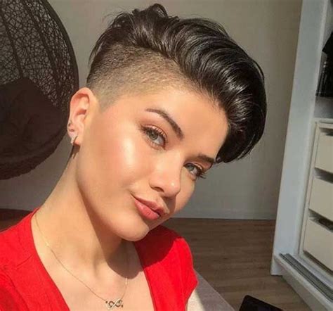 Хит! Стрижка пикси опять на пике моды, фото, тенденции | Pixie haircut ...
