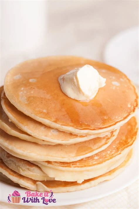 Best Pancakes Without Eggs: Fluffy Eggless Pancakes To Make