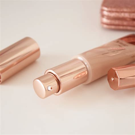 Beautiful skin hydrating foundation 4 neutral charlotte tilbury