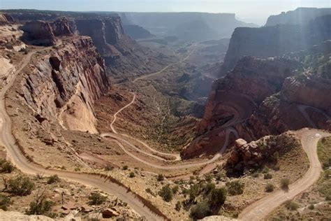 What Are Switchbacks in Hiking and How to Climb with Ease