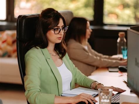 accounting job titles    breakdown