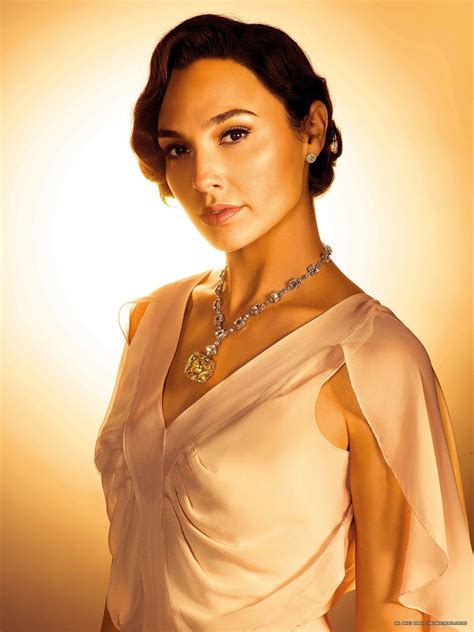 GAL GADOT – Death on the Nile Promos, 2022 – HawtCelebs