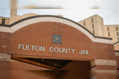 Fulton County Jail Inmate Dies After Being Found Unresponsive in Cell