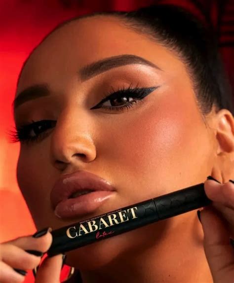 Тушь для ресниц Vivienne Sabo CABARET LATEX - объемная, влагостойкая ...