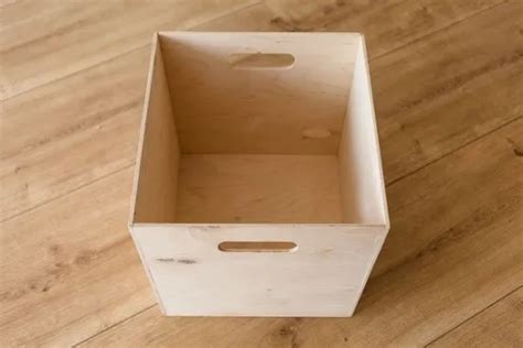 Как сделать ящик из фанеры. Изготовление ящика из фанеры: инструкция и ...