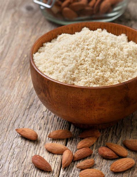 almond flour glycemic index  effect  blood sugar milk honey
