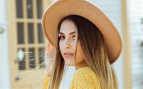 2560x1600 Jena Rose Wallpaper,2560x1600 Resolution HD 4k Wallpapers