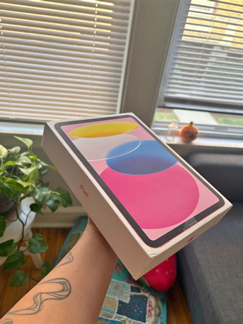 anderson storm door-36x80 -glass/retractable upper screen, lock, white