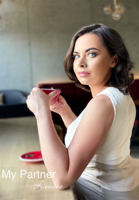 Meet Ukraine Girls - Tatiyana from Kiev, Ukraine