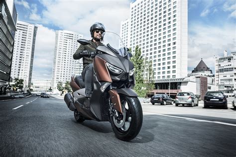 YAMAHA X-MAX 300 Toutes les infos , les accessoires, les photos