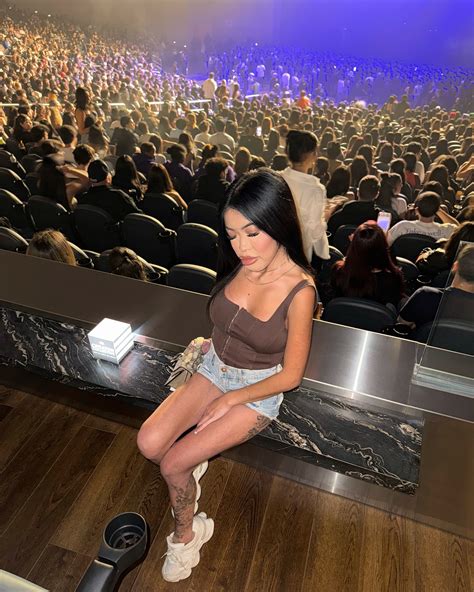 JENNIFER NGO | I should’ve never even fw you - a boogie 🤎 @fashionnova