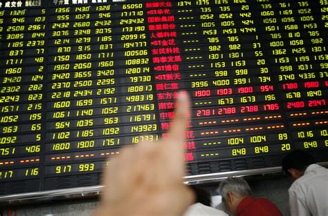 china finance ministry  sps downgrade  wrong decision bloomberg