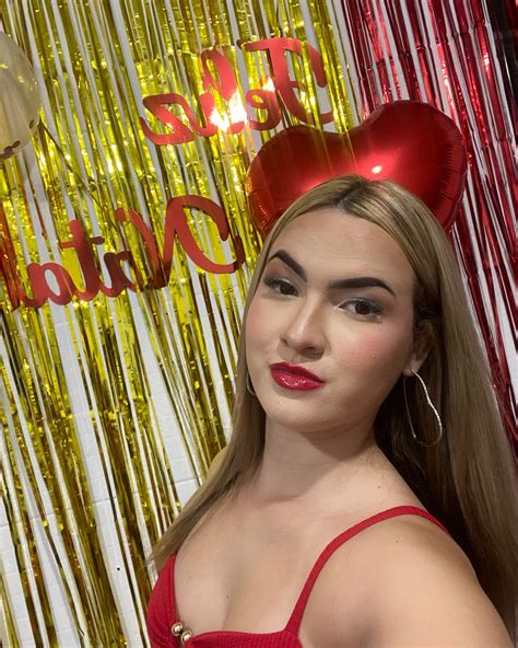 𝓐𝓻𝔂𝓪𝓷𝓮 𝓡𝓪𝓶𝓸𝓼 💋 | DEUS ME LIVRE 😂😂 | Instagram