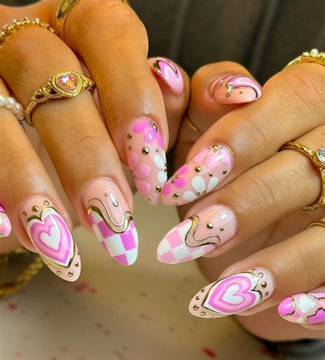 30 Beautiful Nail Art to Inspire You