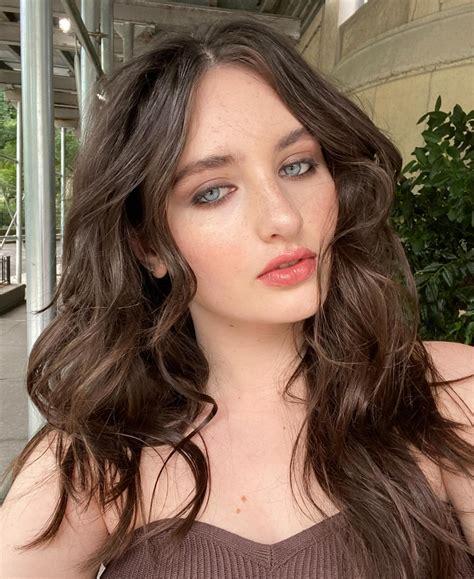 Lilly Kruk | selfie Sunday once more I guess ?🤭🫶 | Instagram